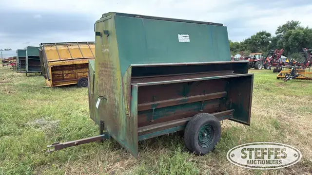 Vern’s Mfg. creep feeder