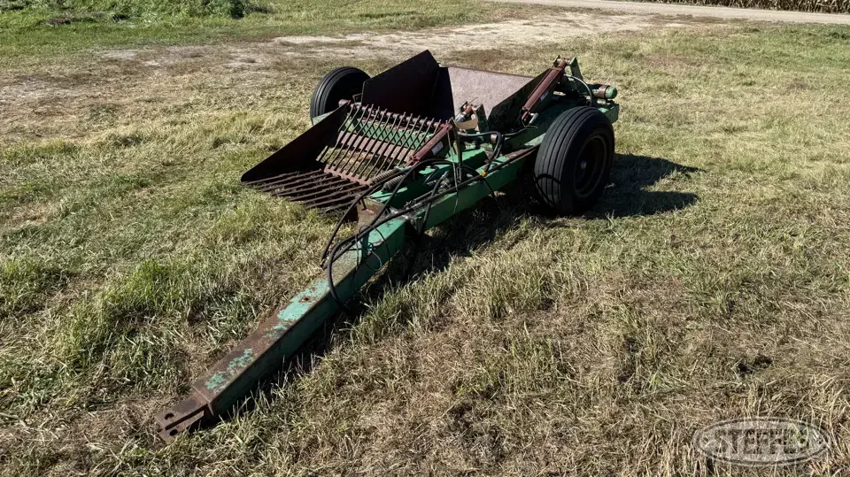 Crown 400 Rock Picker