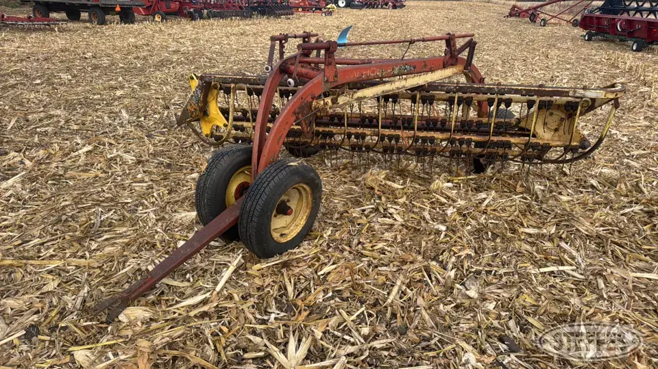 New Holland Rolabar 259 Rake