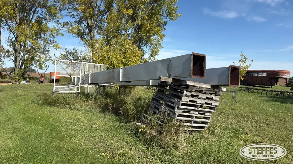 Grain leg