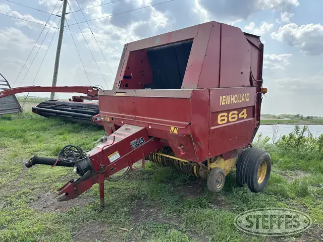 1998 New Holland 664