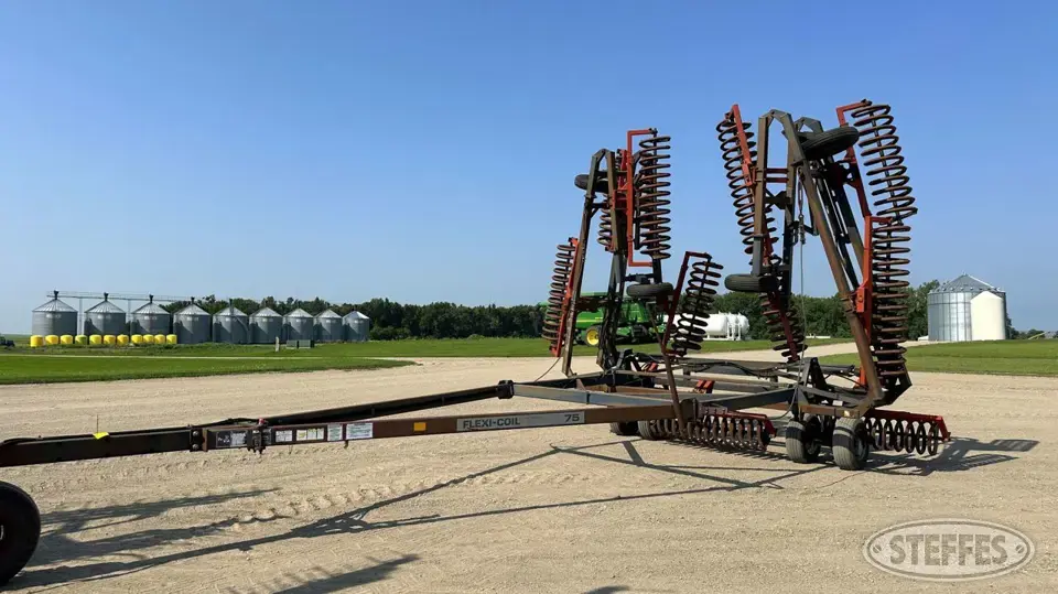 Flexi-Coil 75 Rolling Packer