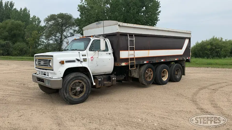 1979 Chevrolet C70 Tri-Axle Boxed Truck