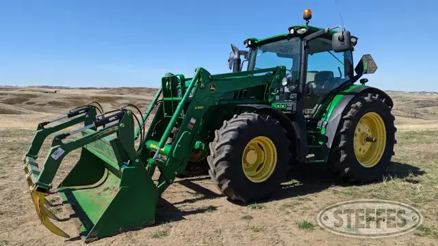 2014 John Deere 6125R