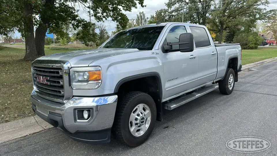 2015 GMC 2500 3 Quarter Ton Pickup