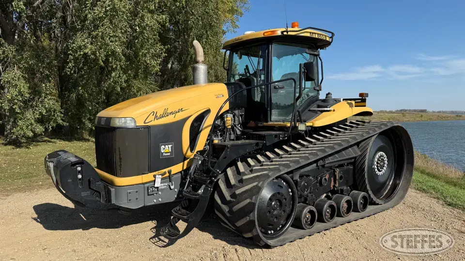 2008 Challenger MT865B Track Tractor