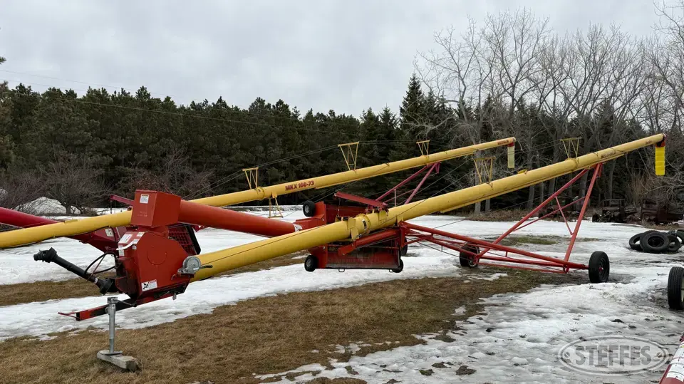 Westfield MK100-61 Swing Hopper Auger