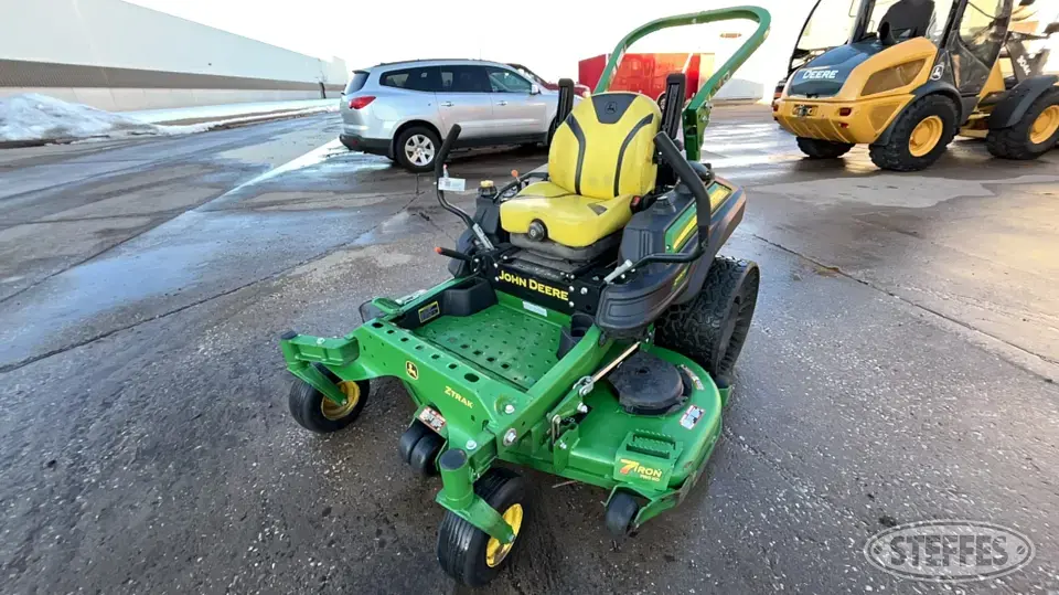 2018 John Deere Z930M Zero Turn Mower