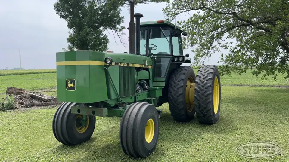 1981 John Deere 4640 2WD Tractor