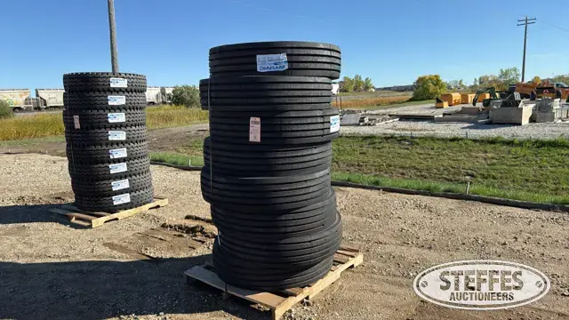 (8) Invovic FM591 11R22.5 tires