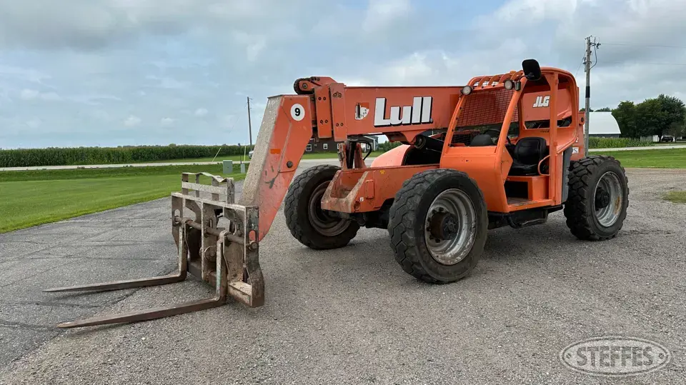 2011 Lull 944E-42 Telescopic Forklift