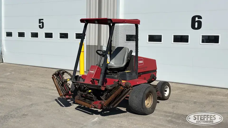 Toro Reelmaster 5200D Lawn Tractor