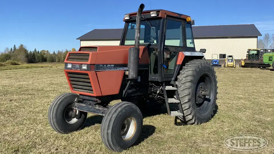 1987 Case IH 2394 2WD Tractor