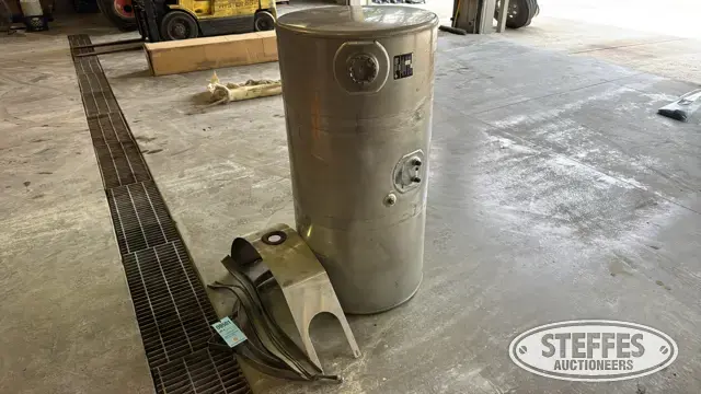 Automann 100 gal. fuel tank