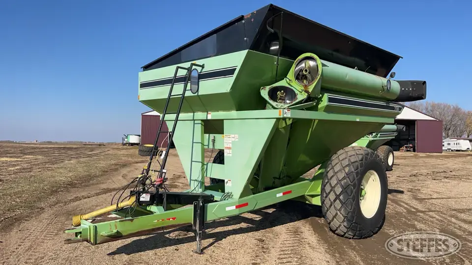 Parker 710 Grain Cart
