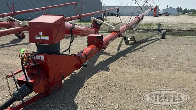 Farm King 1385