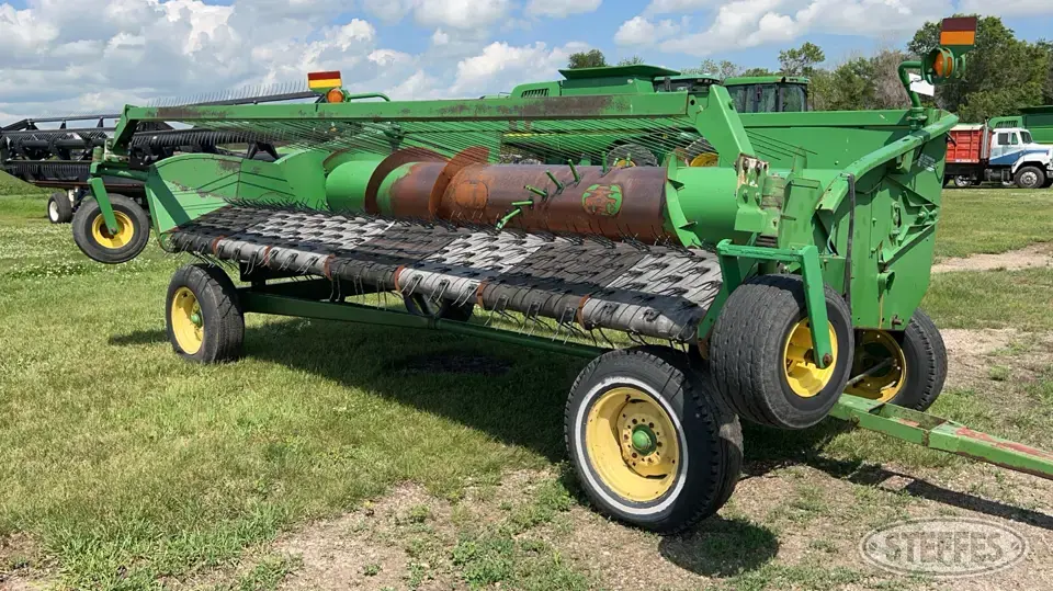 2001 John Deere 914P Pickup Head