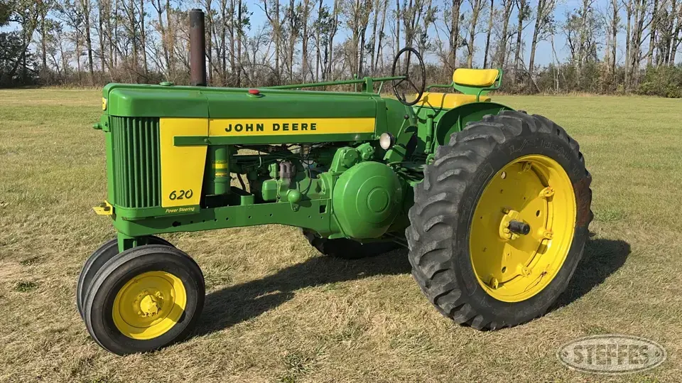 1957 John Deere 620 Collectible Tractor