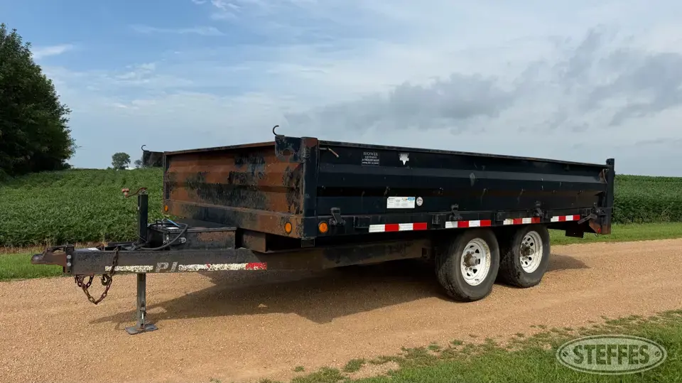 2013 PJ D8142 Bumper Dump Trailer