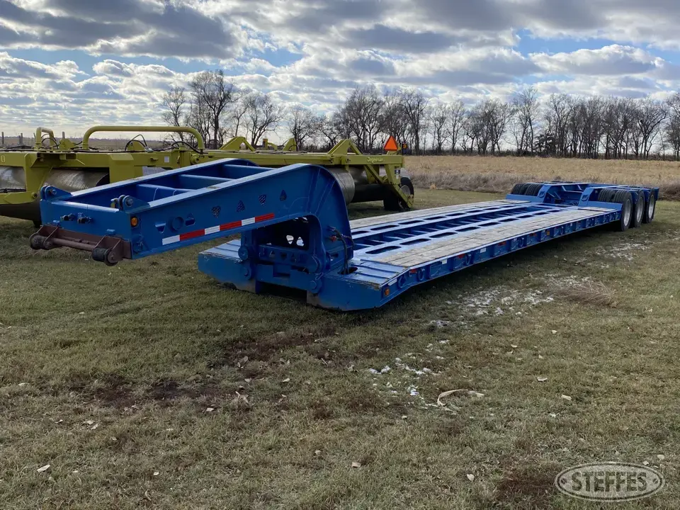 2002 Trail King Lowboy Trailer