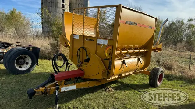 2006 Haybuster 2650