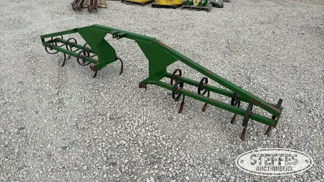 Shop-built 3 pt. track wacker