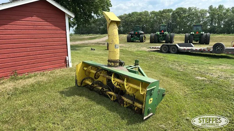 John Deere 270 3 Pt. Snowblower
