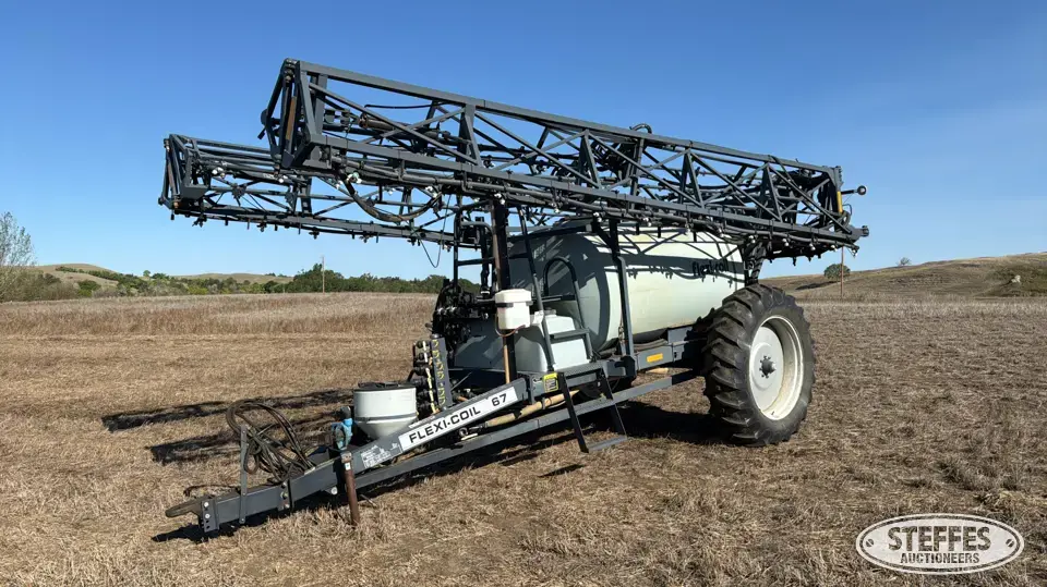 Flexi-Coil 67 Pull-Type Sprayer