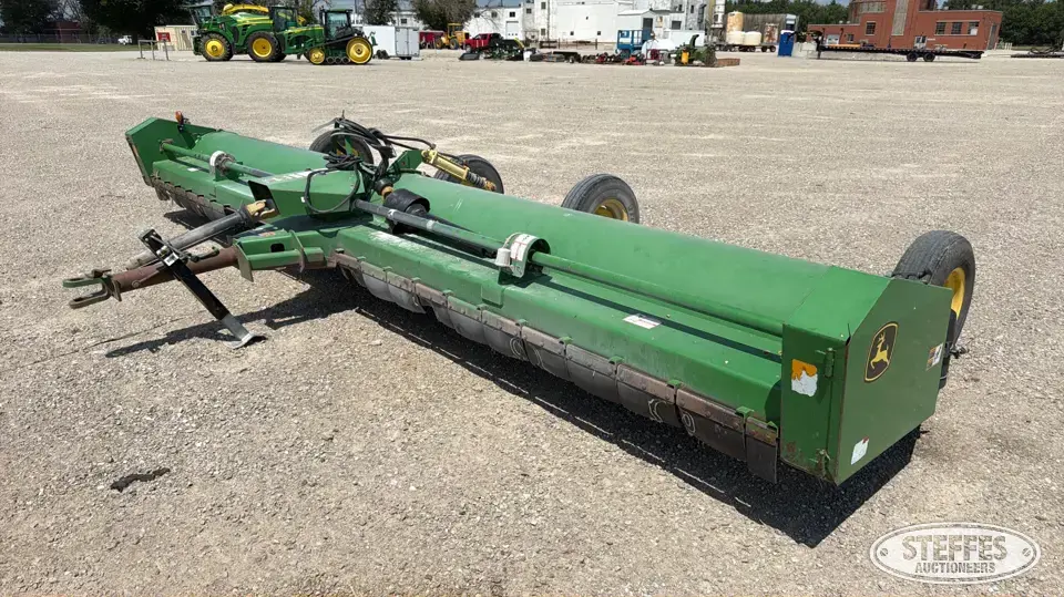 John Deere 520 Stalk Chopper