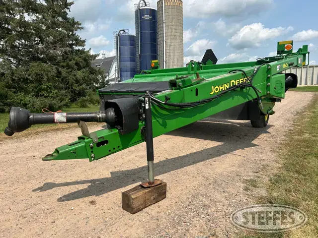 2004 John Deere 936 MoCo