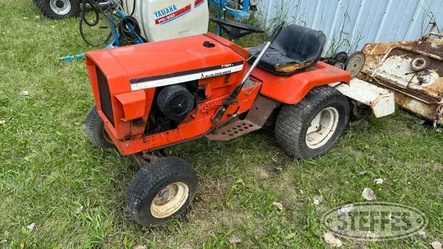 Allis-Chalmers 716H