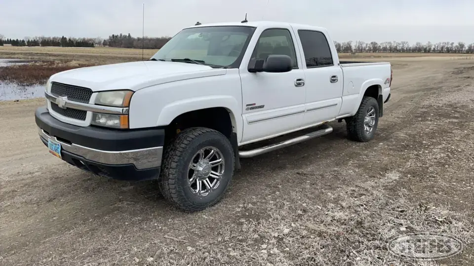 2003 Chevrolet 2500HD 3 Quarter Ton Pickup