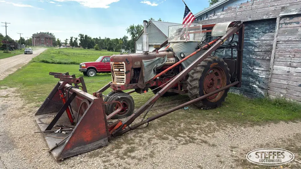 1957 Farmall 450 Collectible Tractor