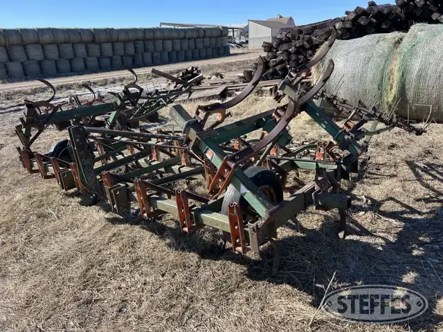 Oliver 385