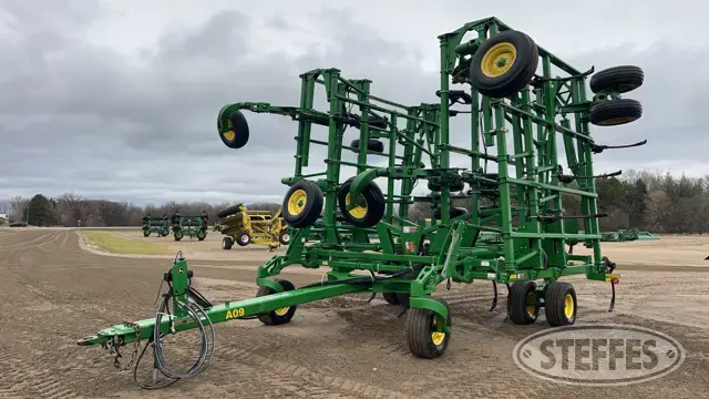 2018 John Deere 2410C