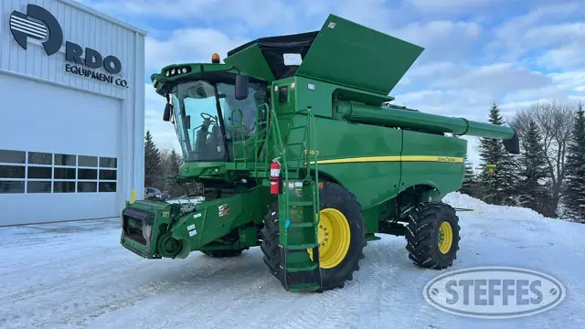 2014 John Deere S690
