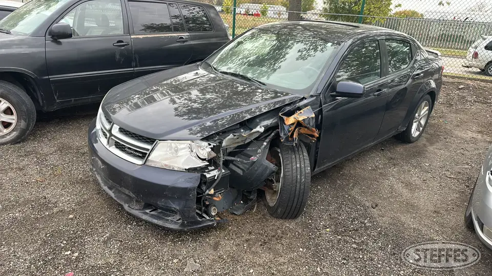 2011 Dodge Avenger Car