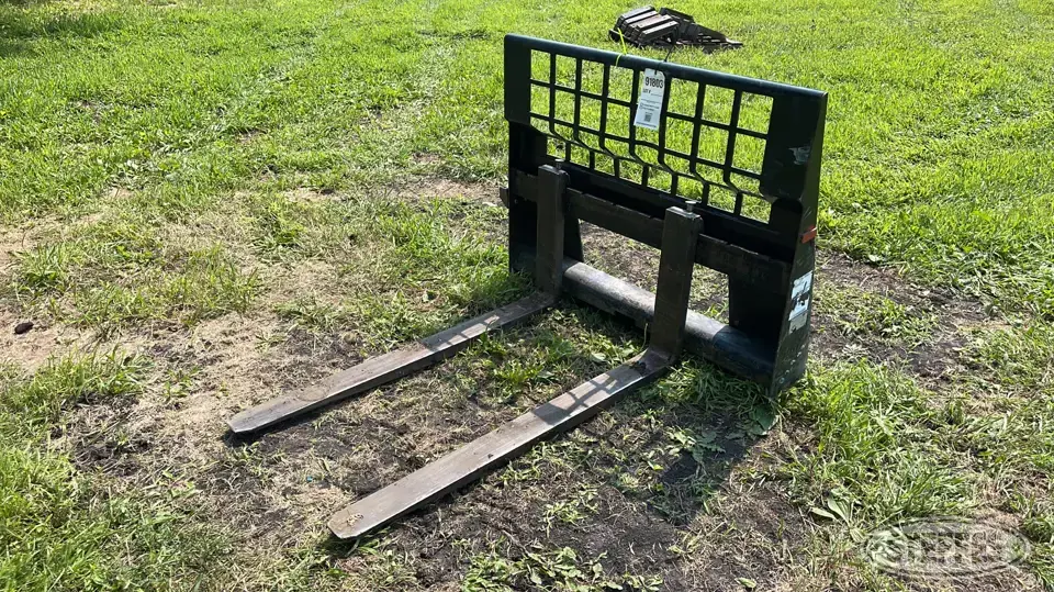 CAT 351-9371 Skid Steer Fork