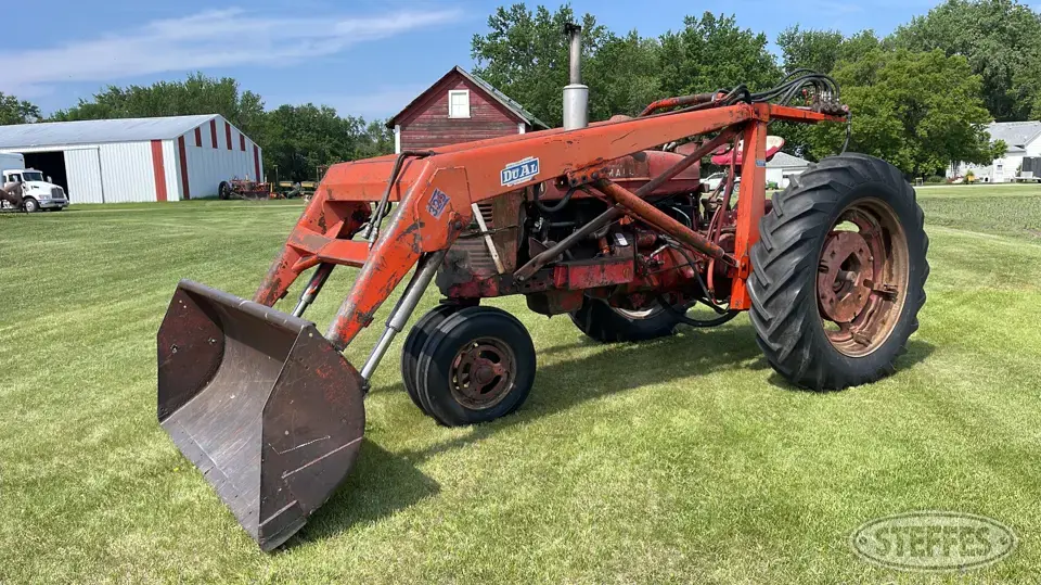 1952 Farmall M Collectible Tractor