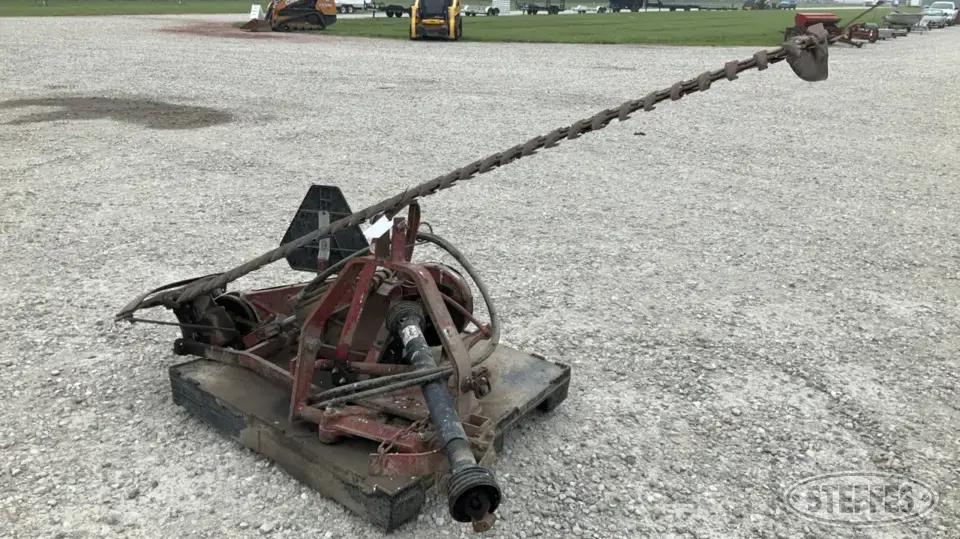 International 1300 Sickle Mower