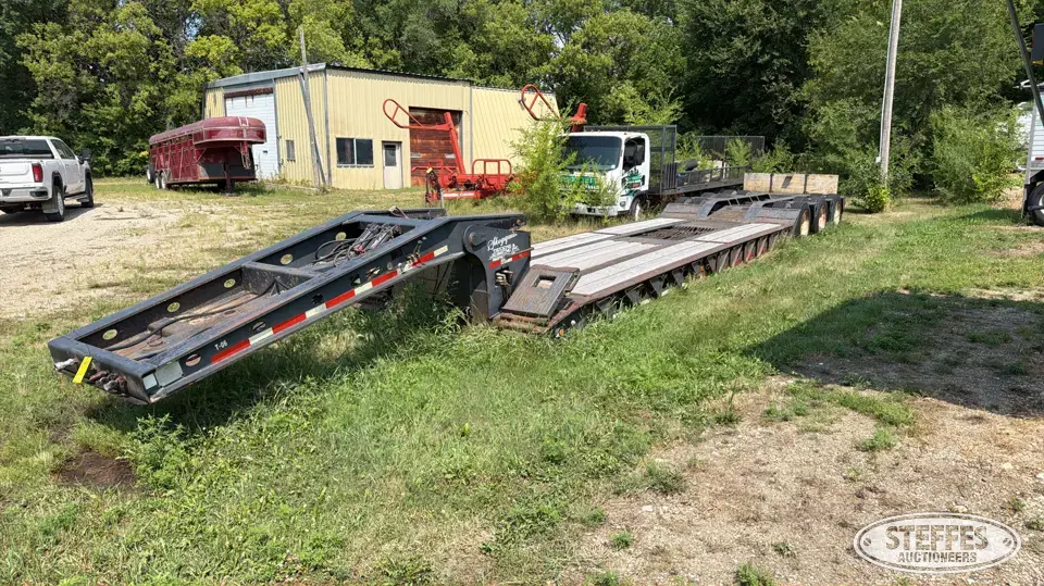 2000 Load King Lowboy Trailer