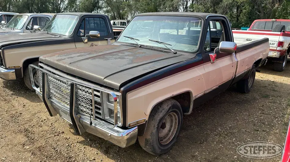 1987 Chevrolet C10 Silverado Half Ton Pickup