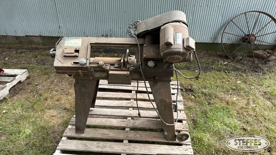 1989 Chicago Industrial Forge Power Tool
