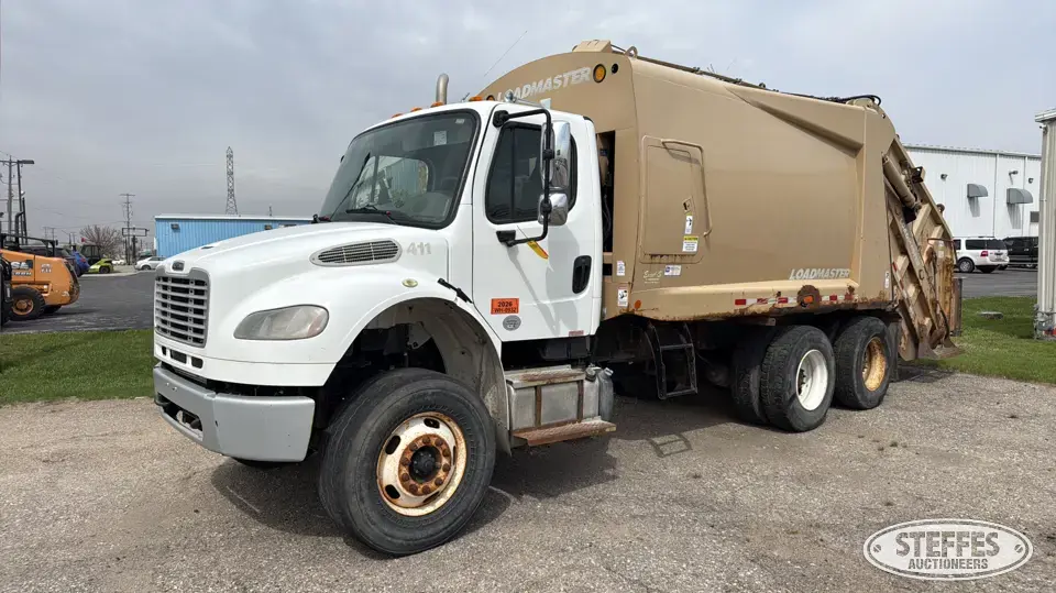 2016 Freightliner M2 Garbage Truck