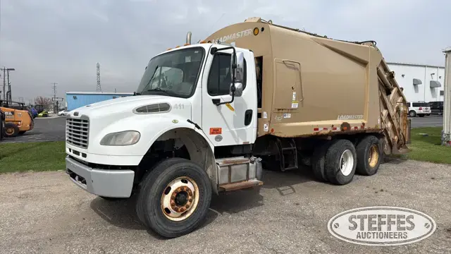 2016 Freightliner M2