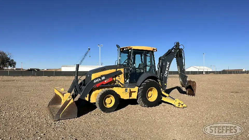 2019 Deere 410L Loader Backhoe