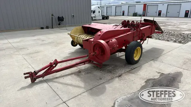 New Holland Super 66
