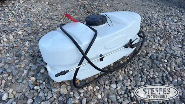 Yard sprayer