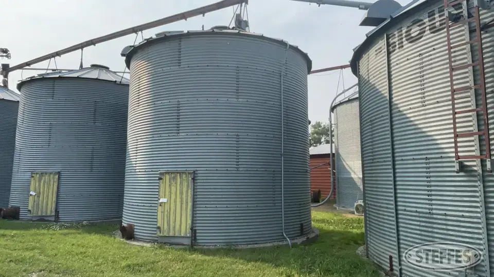 Grain bin