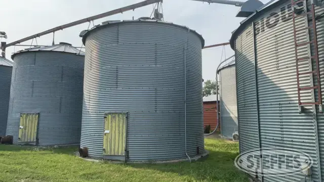 Grain bin